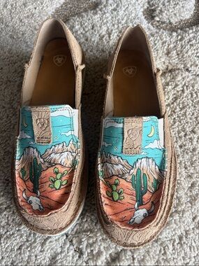 Ariat cruisers, Arizona Skies desert cactus size 9